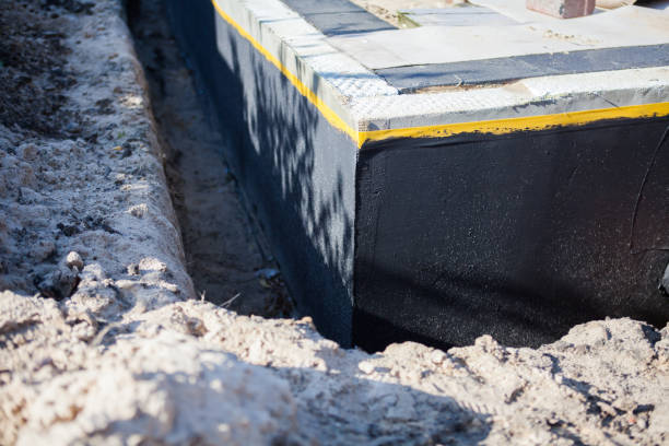 Professional Crawl Space Encapsulation technician working in Winchester, IL